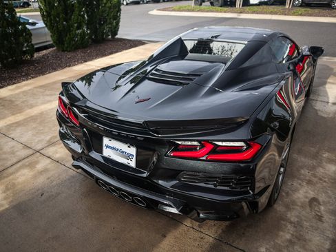 Used 2024 Chevrolet Corvette Z06 image 11