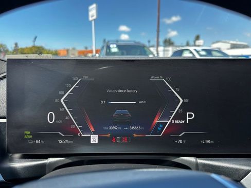 Used 2023 BMW i4 eDrive35 RWD image 21