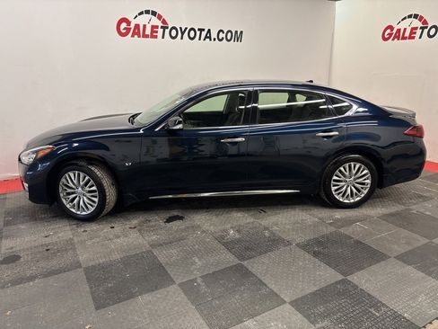 Used 2016 INFINITI Q70 L 3.7 w/ Deluxe Touring Package image 6