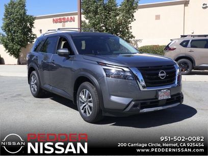 New 2025 Nissan Pathfinder SL