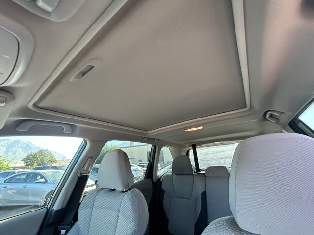 Used 2020 Subaru Forester Premium AWD/4WD image 27