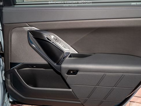 Used 2024 BMW 760i xDrive w/ Executive Package image 20