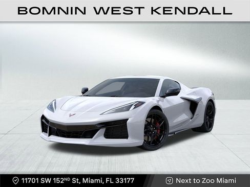 Used 2025 Chevrolet Corvette Z06 image 6