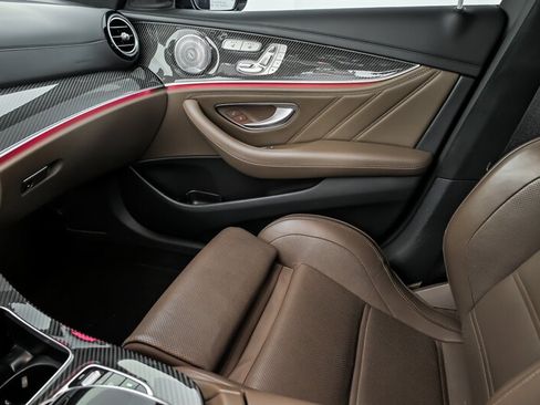 Used 2020 Mercedes-Benz E 63 AMG S image 40