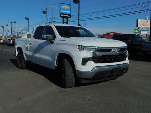 Used 2023 Chevrolet Silverado 1500 LT image 4