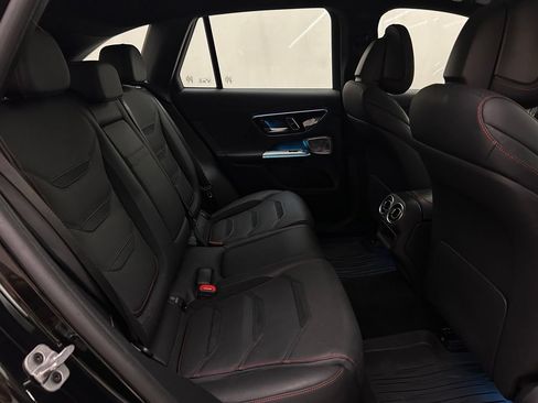 Used 2024 Mercedes-Benz GLC 43 AMG 4MATIC image 15