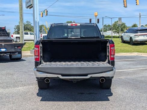 Used 2020 RAM 1500 Laramie AWD/4WD image 14