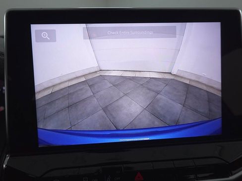 New 2026 Jeep Compass Latitude image 17