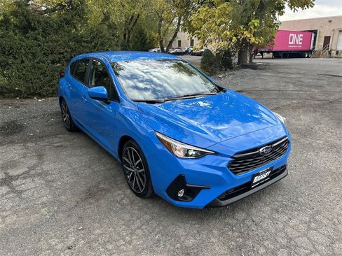 Certified 2025 Subaru Impreza 2.0i Sport image 2