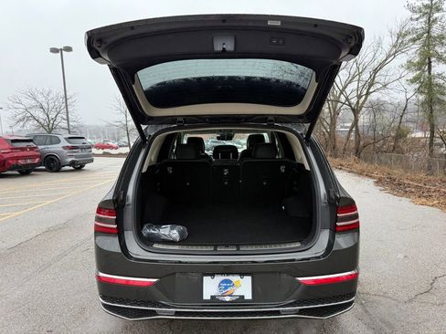 Used 2025 Genesis GV80 3.5T Prestige image 24