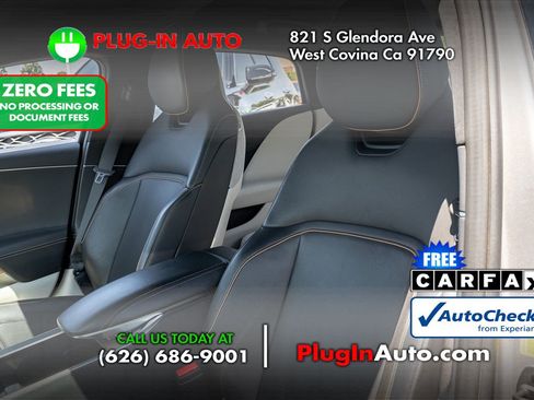 Used 2024 Lucid Air Pure RWD image 7
