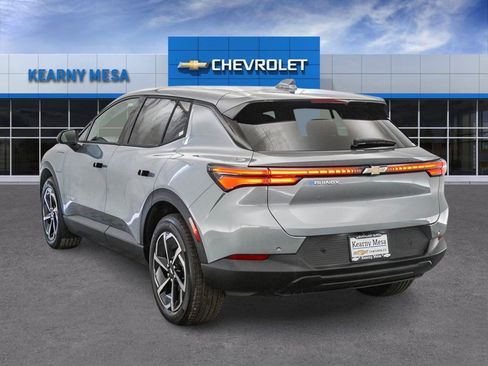 New 2026 Chevrolet Equinox EV LT image 6