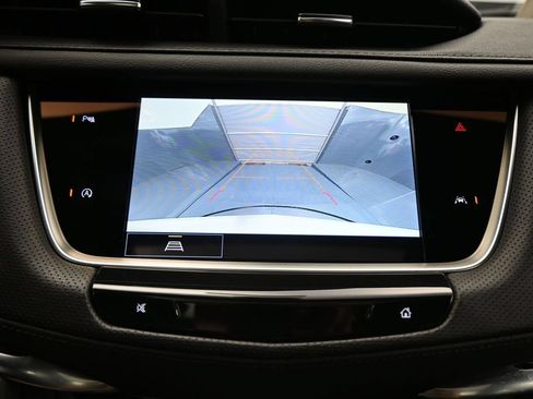 Used 2024 Cadillac XT6 Luxury w/ LPO, Floor Liner Package AWD/4WD image 23
