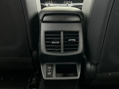 Used 2025 Kia Seltos S image 12