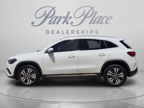 Certified 2026 Mercedes-Benz GLA 250 image 2