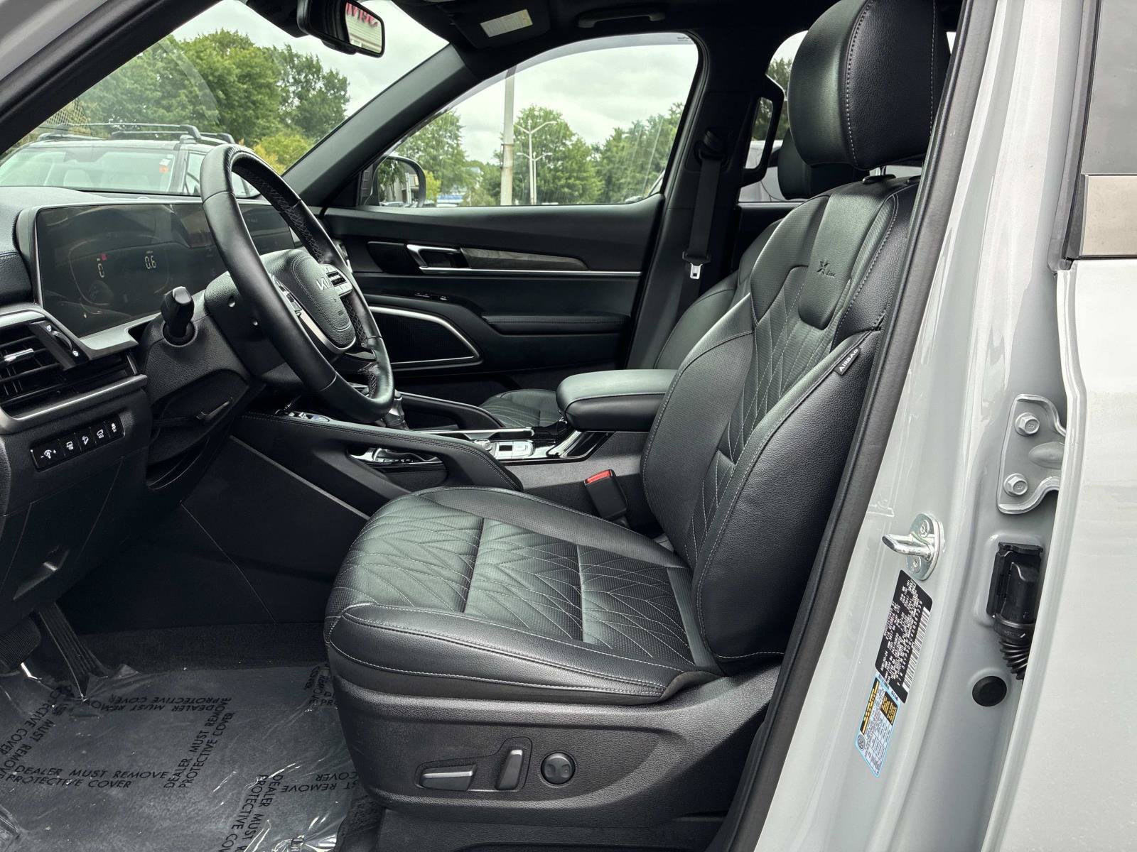 Used 2025 Kia Telluride EX X-Line AWD/4WD image 22