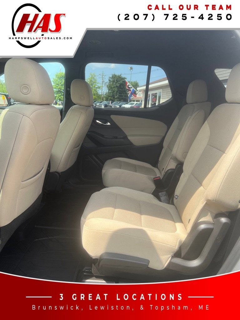 Used 2022 Chevrolet Traverse LT w/ LPO, Floor Liner Package AWD/4WD image 11
