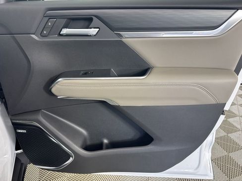 New 2026 GMC Acadia Elevation w/ Elevation Premium Package image 14