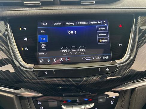 Certified 2024 Cadillac XT6 Premium Luxury image 16