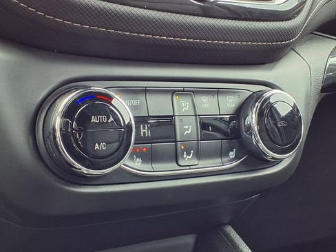 Used 2023 Chevrolet TrailBlazer ACTIV w/ Convenience Package image 12