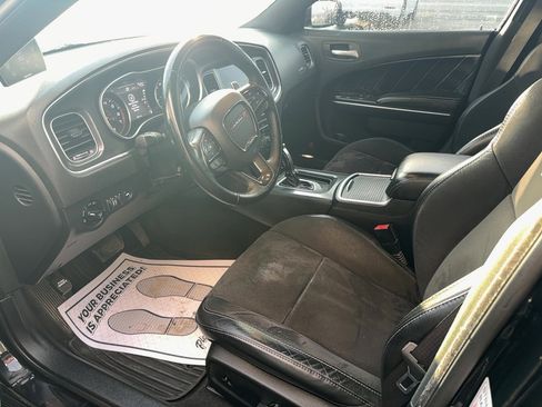 Used 2015 Dodge Charger R/T image 14