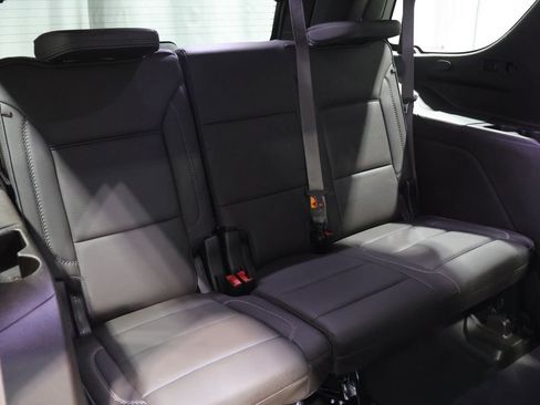 Used 2024 GMC Yukon Denali w/ Denali Reserve Package AWD/4WD image 23