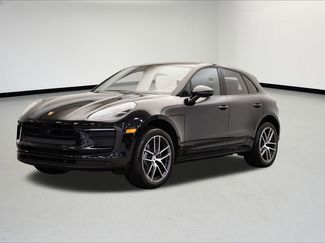 Used 2025 Porsche Macan video 1