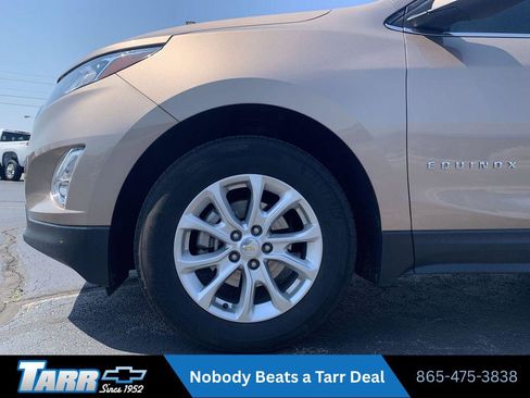 Used 2018 Chevrolet Equinox LT image 17
