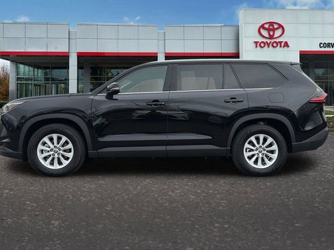 Used 2026 Toyota Grand Highlander XLE image 7