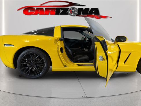 Used 2013 Chevrolet Corvette Coupe w/ 3LT Preferred Equipment Group RWD image 14
