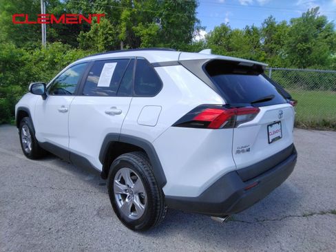 Used 2023 Toyota RAV4 XLE w/ Convenience Package FWD image 8