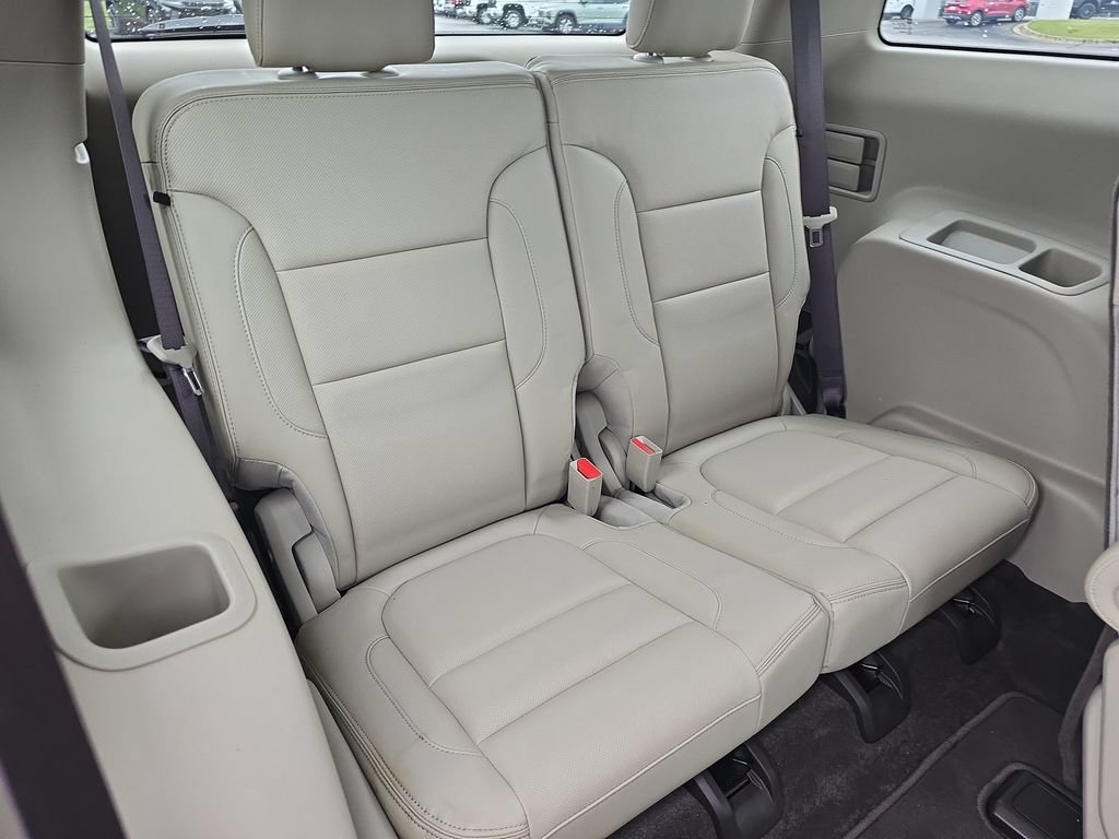 Used 2018 GMC Acadia Denali w/ Technology Package FWD image 17