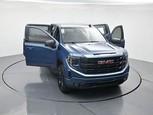 Used 2024 GMC Sierra 1500 Elevation image 44