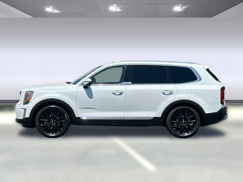 Used 2020 Kia Telluride SX w/ Towing Package FWD image 2