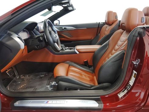 Used 2024 BMW M850i xDrive Convertible AWD/4WD image 29