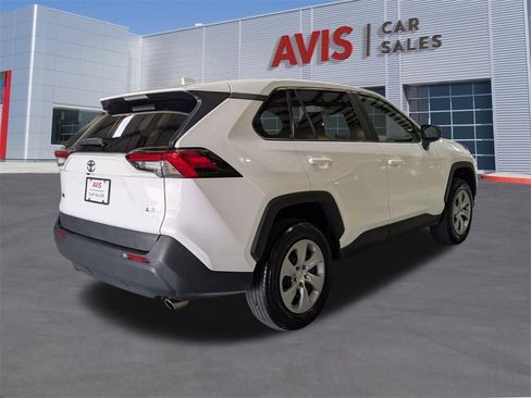 Used 2023 Toyota RAV4 LE image 6
