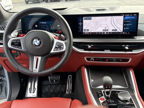 Used 2025 BMW X5 M Competition w/ Executive Package image 7