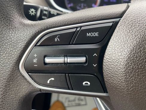 Used 2020 Hyundai Santa Fe SE FWD image 18