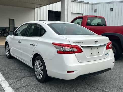 Used 2013 Nissan Sentra S FWD image 9