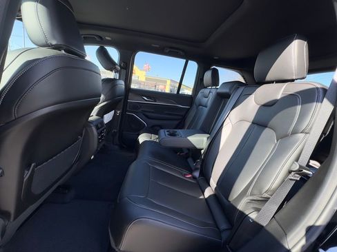 New 2026 Jeep Grand Cherokee Limited w/ Limited Altitude Package image 13