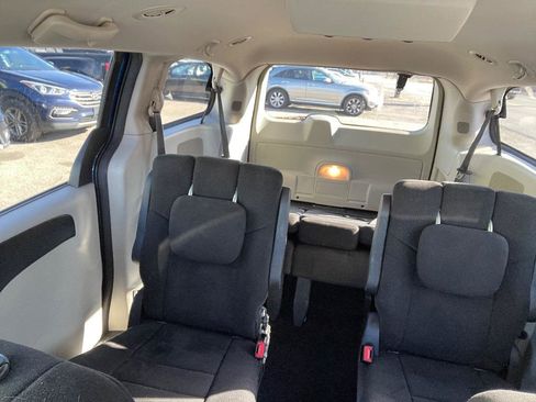 Used 2011 Dodge Grand Caravan Express w/ PWR Window Group image 16