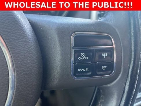 Used 2011 Jeep Grand Cherokee Laredo w/ Trailer Tow Group image 17