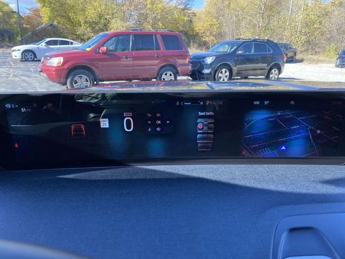 New 2025 Ford Expedition Max Active image 23