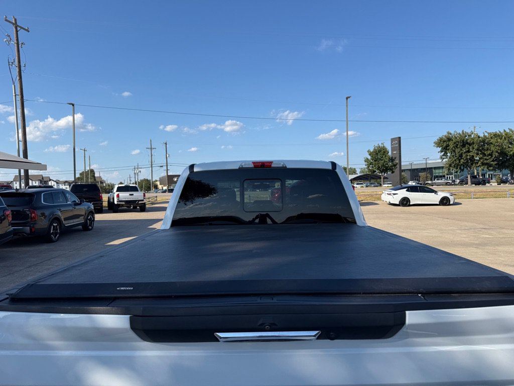 Used 2017 Ford F250 Lariat w/ Lariat Value Package AWD/4WD image 9