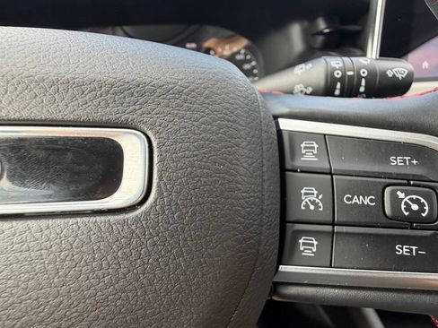 Used 2022 Jeep Compass Trailhawk w/ Trailhawk Convenience Group AWD/4WD image 25