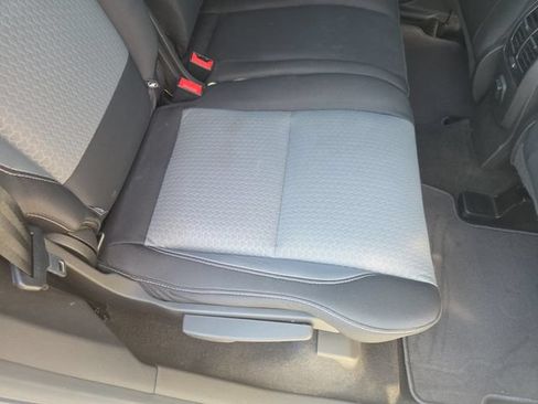 Used 2019 Ford Escape SE AWD/4WD image 26
