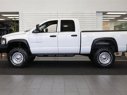 Used 2004 Dodge Ram 2500 Truck SLT AWD/4WD image 4