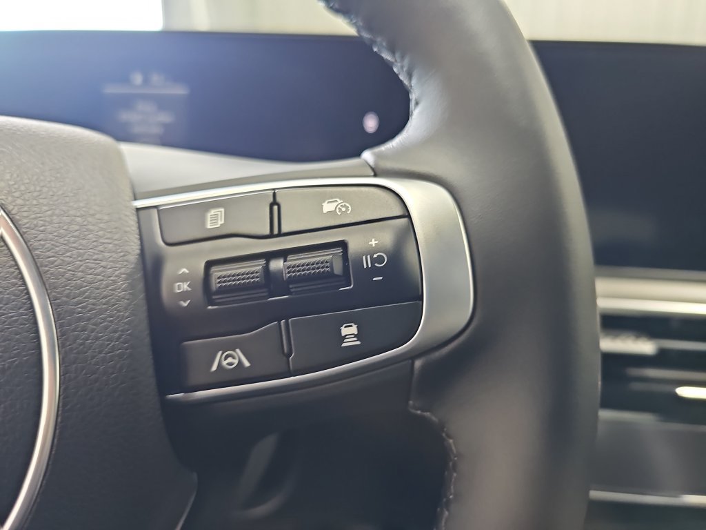 New 2026 Kia K5 GT-Line AWD/4WD image 17