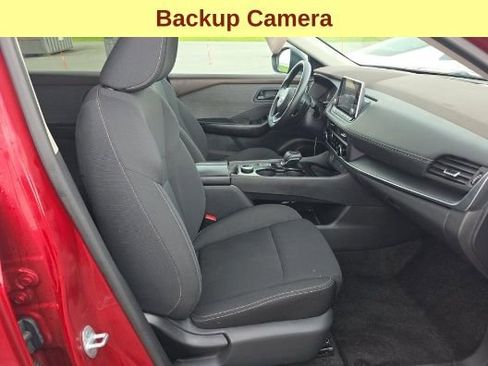 Used 2023 Nissan Rogue S AWD/4WD image 10