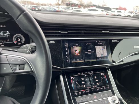 Used 2023 Audi Q7 2.0T Premium Plus image 31